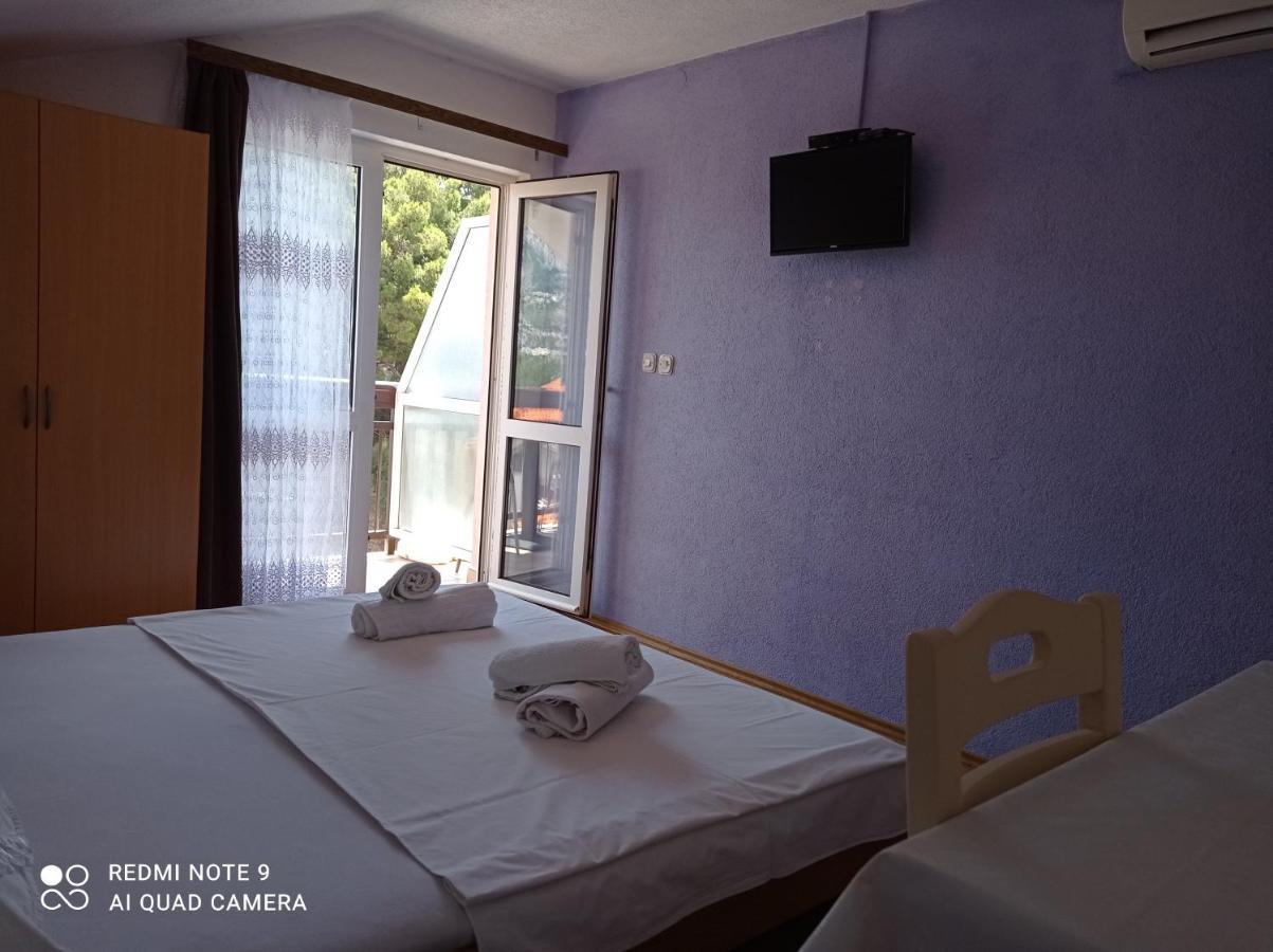 Apartments Mihovil 오미스 외부 사진