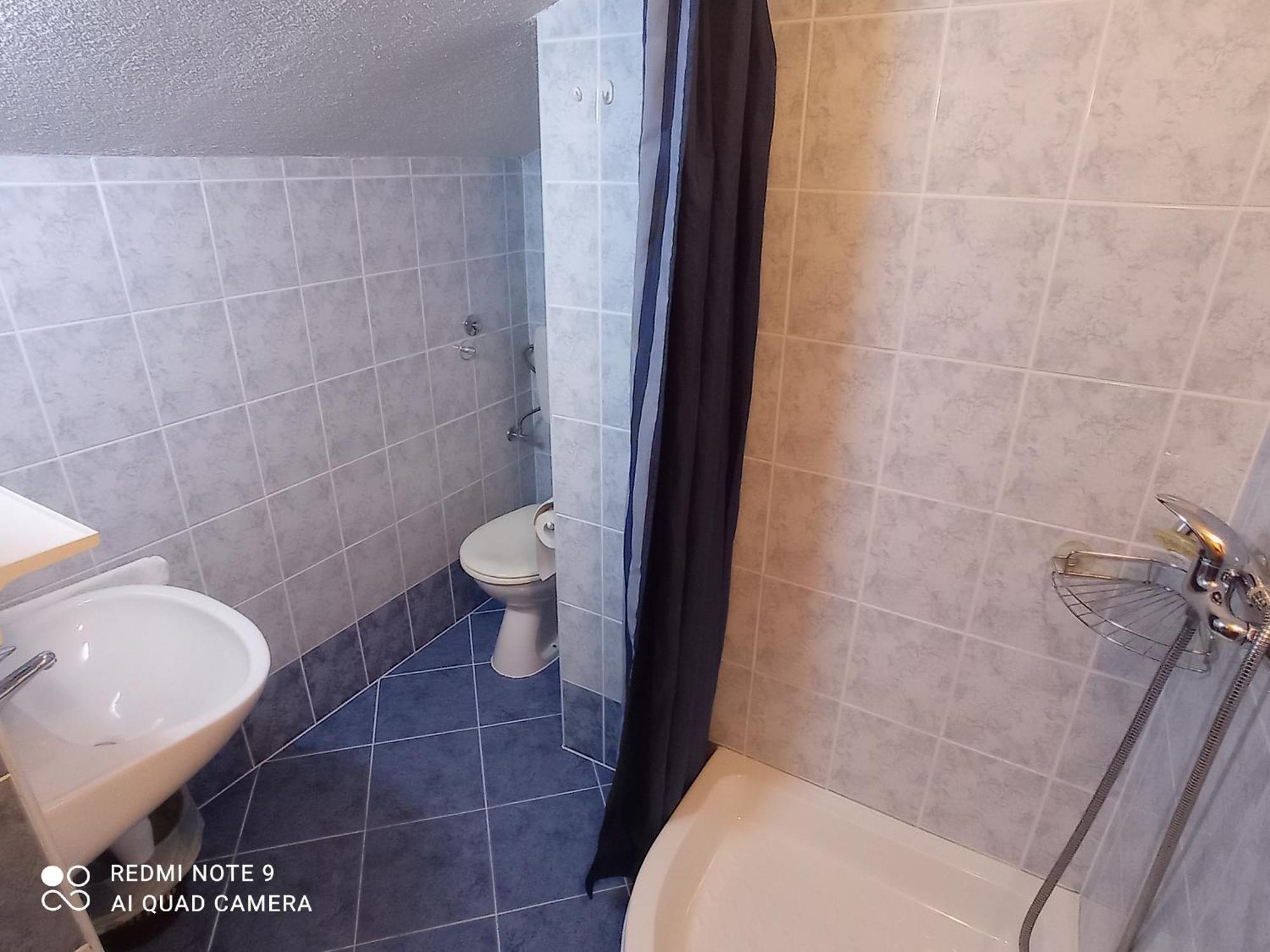 Apartments Mihovil 오미스 객실 사진